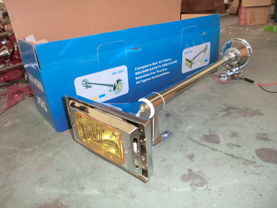 【單管帶燈電控氣喇叭(方口)】?jī)r(jià)格,廠(chǎng)家,圖片,電喇叭,浙江奧派克汽車(chē)配件-